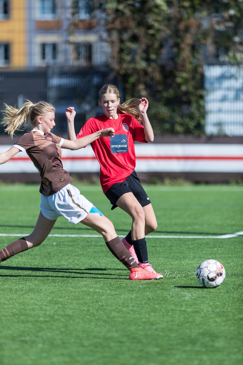 Bild 161 - wBJ FC St. Pauli - Eimsbuetteler TV : Ergebnis: 3:4